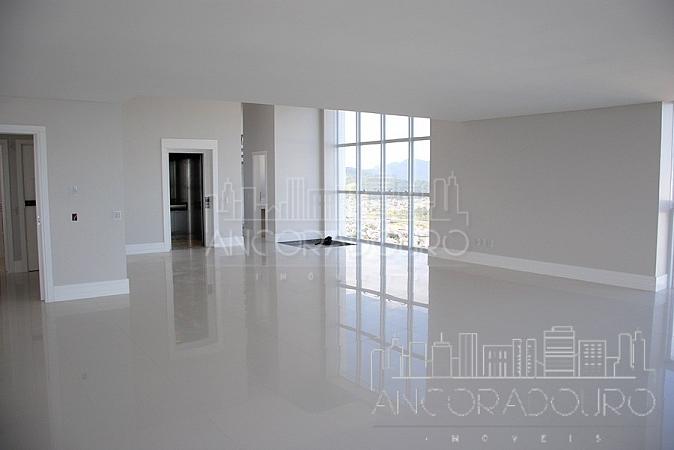 Cobertura no Ibiza Towers: 6 suítes, Piscina Privativa, 5 vagas garagem, 490m² área privativa. Barra Sul de Balneário Camboriú/SC. — foto 5