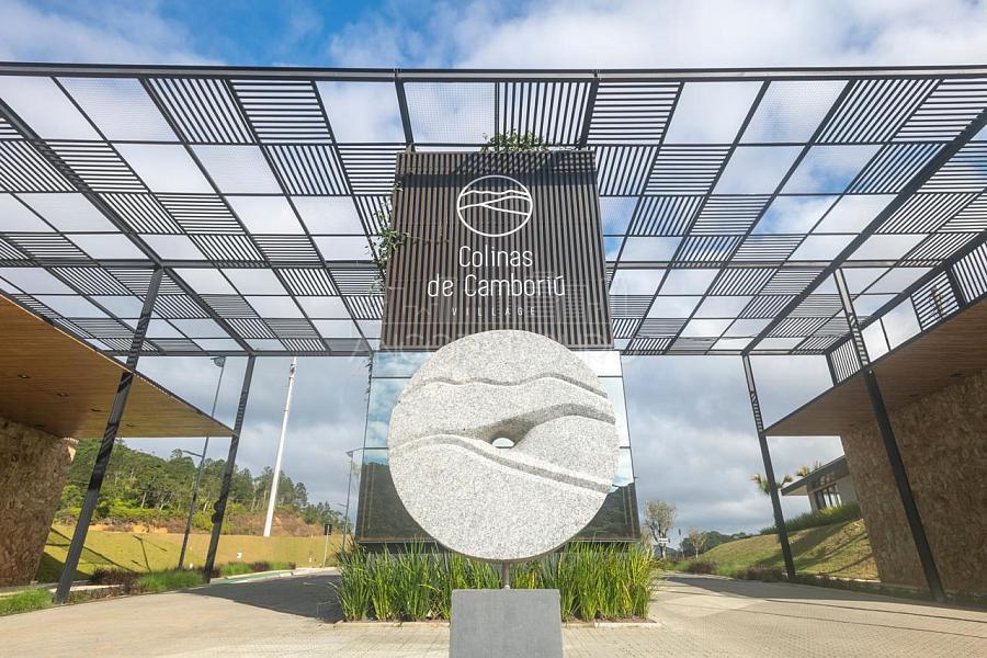 Colinas de Camboriú Village: Terrenos residenciais e comerciais a venda, à partir e 300m² área total. Agende sua visita! — foto 2