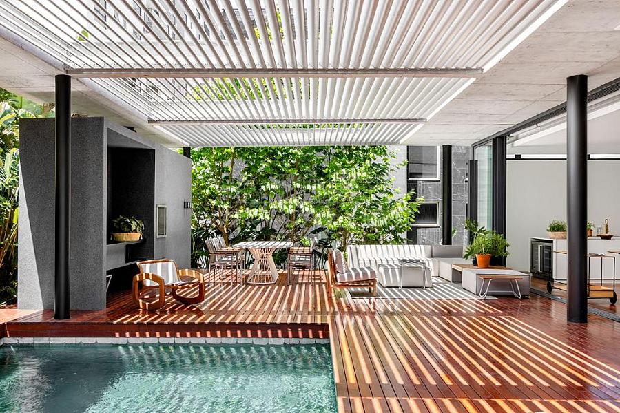 4 Suítes (sendo 1 master), 4 vagas garagem, Área externa com piscina privativa. — foto 15