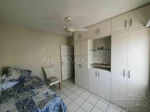 Apartamento 3 dormitórios (1 suíte), Vaga privativa, Sacada com churrasqueira, Centro de Balneário Camboriú. — foto 15
