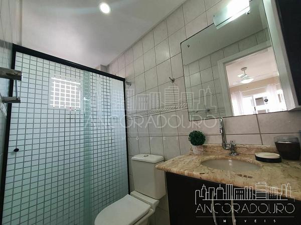 Apartamento 3 dormitórios (1 suíte), Vaga privativa, Sacada com churrasqueira, Centro de Balneário Camboriú. — foto 13