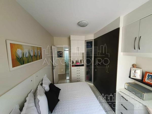 Apartamento 3 dormitórios (1 suíte), Vaga privativa, Sacada com churrasqueira, Centro de Balneário Camboriú. — foto 16