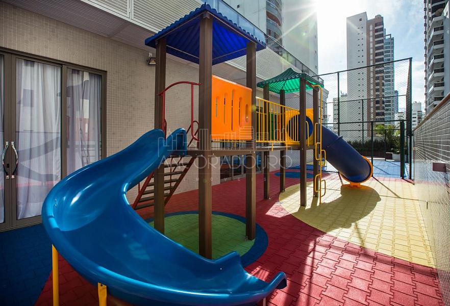 3 suítes, Mobiliado, 4 vagas garagem, amplo terraço com piscina privativa, decorado. — foto 13