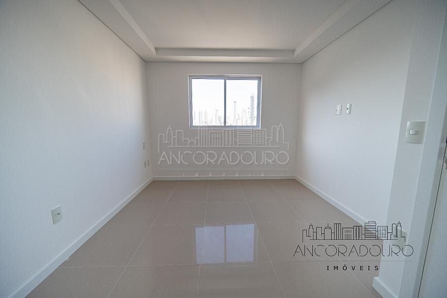 Apartamento no Icon Residence: 3 Dormitórios (1 suíte), 2 vagas de garagem, área de lazer completa! — foto 17
