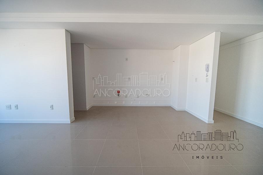 Apartamento no Icon Residence: 3 Dormitórios (1 suíte), 2 vagas de garagem, área de lazer completa! — foto 20