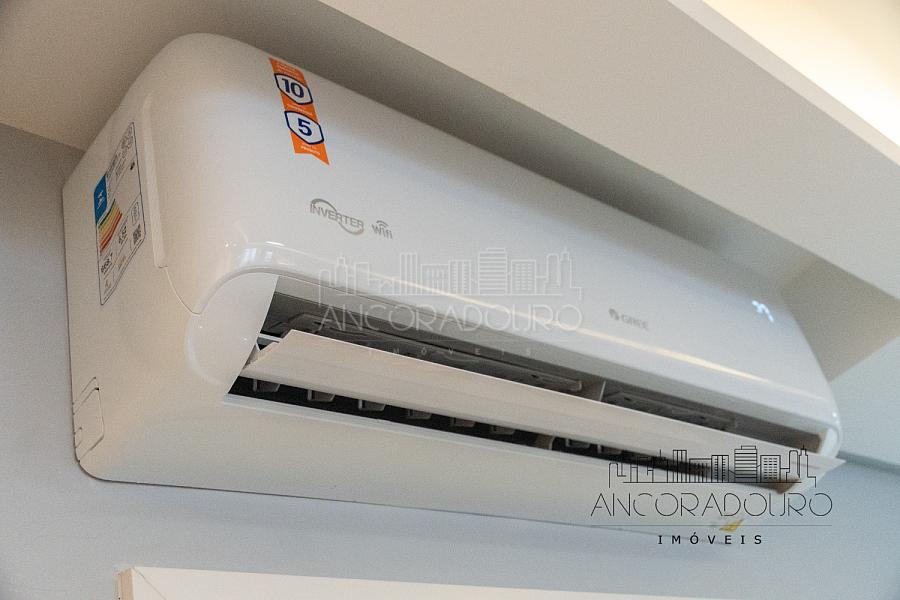 Apartamento na Avenida Brasil: 2 Dormitórios (1 suíte), Mobiliado, Centro de Balneário Camboriú. — foto 25