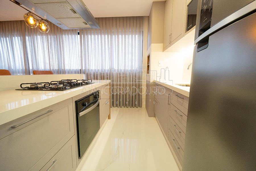 Apartamento Novo: 3 suítes, 2 vagas garagem, Mobiliado, Centro de Balneário Camboriú. — foto 9