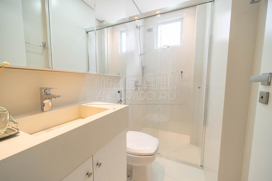 Apartamento Novo: 3 suítes, 2 vagas garagem, Mobiliado, Centro de Balneário Camboriú. — foto 39