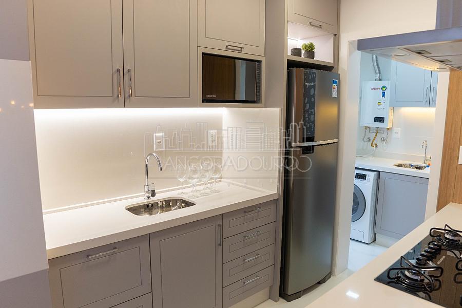 Apartamento Novo: 3 suítes, 2 vagas garagem, Mobiliado, Centro de Balneário Camboriú. — foto 6