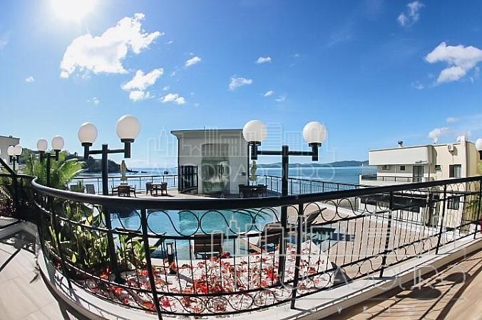 Infinity Residence Club: 4 suítes, 3 vagas garagem, Novo, Frente mar no Centro de Itapema/SC — foto 2