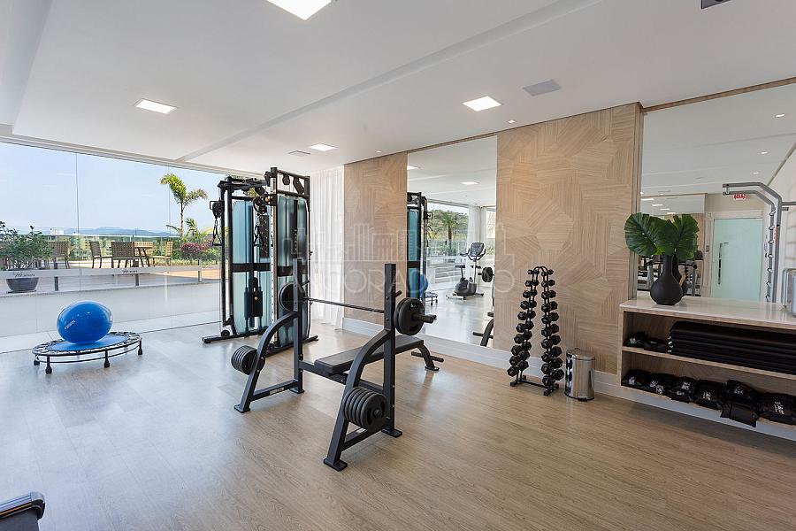 3 suítes, 2 vagas garagem, Mobiliado, Centro de Balneário Camboriú. — foto 7