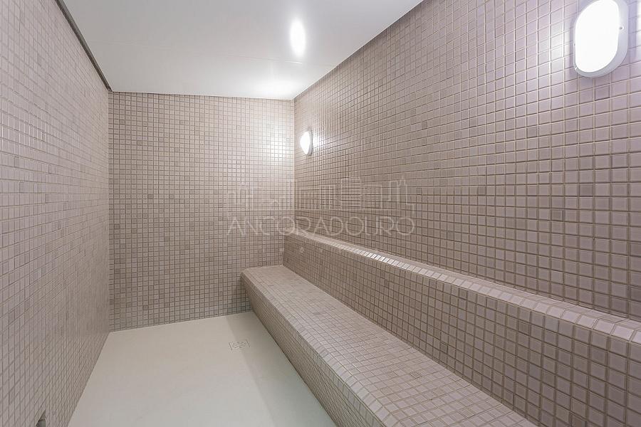 3 suítes, 2 vagas garagem, Mobiliado, Centro de Balneário Camboriú. — foto 14