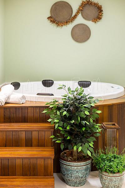 3 suítes, 2 vagas garagem, Mobiliado, Centro de Balneário Camboriú. — foto 16