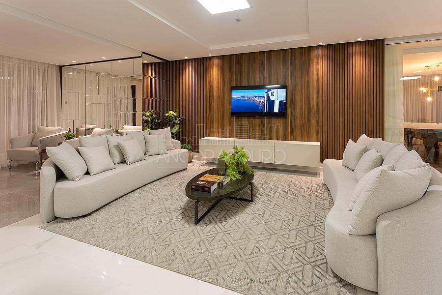 3 suítes, 2 vagas garagem, Mobiliado, Centro de Balneário Camboriú. — foto 23