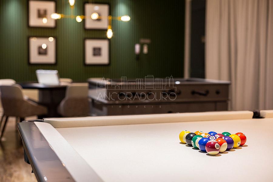 3 suítes, 2 vagas garagem, Mobiliado, Centro de Balneário Camboriú. — foto 32