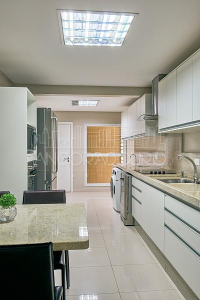 Acqua Residence : 3 Suítes, mobiliado, 3 vagas garagem, Avenida Atlântica em Balneário Camboriú — foto 26