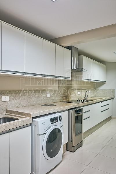 Acqua Residence : 3 Suítes, mobiliado, 3 vagas garagem, Avenida Atlântica em Balneário Camboriú — foto 27