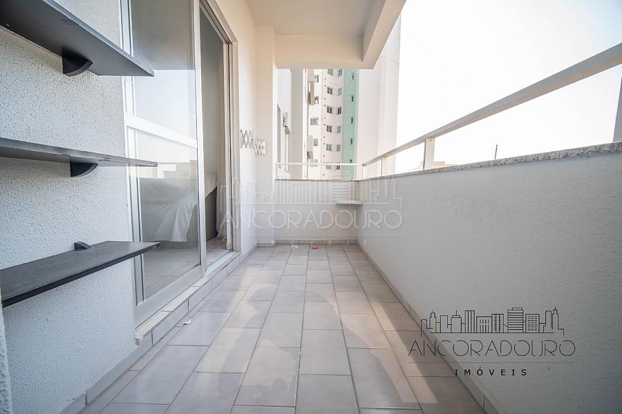 Apartamento na quadra mar - centro de Balneário Camboriú — foto 7