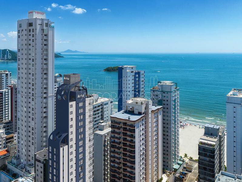 4 Suítes, 3 vagas garagem, 160m² área útil. Localizado na quadra do mar em Balneário Camboriú. — foto 24