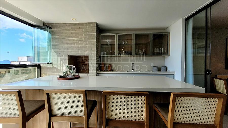 Praia Brava: 3 suítes, 2 vagas, Sacada com churrasqueira, Itajaí. — foto 16