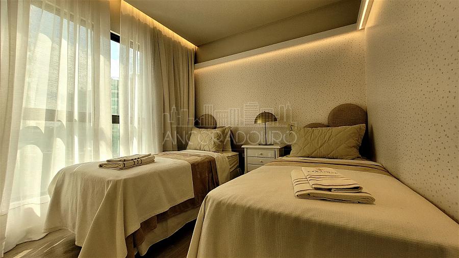 Praia Brava: 3 suítes, 2 vagas, Sacada com churrasqueira, Itajaí. — foto 26