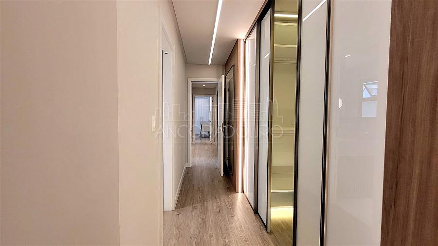 Praia Brava: 3 suítes, 2 vagas, Sacada com churrasqueira, Itajaí. — foto 29