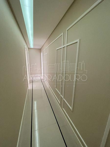 Majestic Residence: 3 suítes (sendo 1 master), 4 vagas garagem, 256m² área útil, mobiliado, Barra Sul de Balneário Camboriú — foto 38