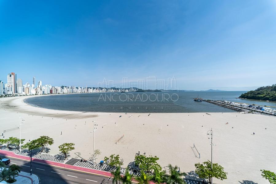 Ibiza Towers: 4 suítes, 4 vagas garagem, Avenida Atlântica de Balneário Camboriú, Mobiliado e Decorado. — foto 7