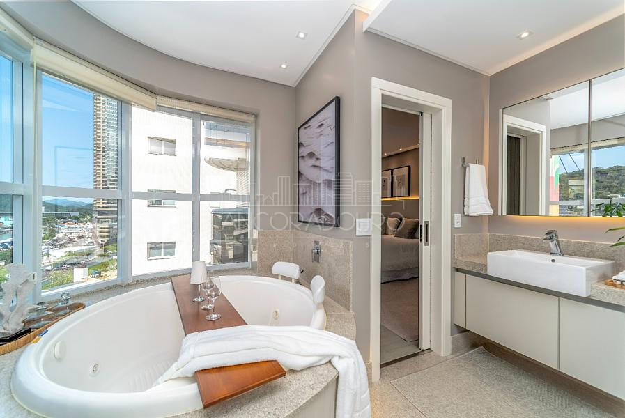 Ibiza Towers: 4 suítes, 4 vagas garagem, Avenida Atlântica de Balneário Camboriú, Mobiliado e Decorado. — foto 30