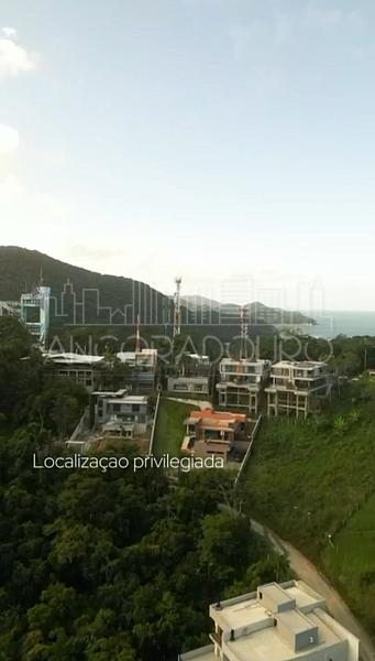 Mansão Suspensa no Canto da Praia - Itapema- 4 suítes, 4 vagas garagem, Piscina c/ borda infinita e vista definitiva para orla e mar — foto 9