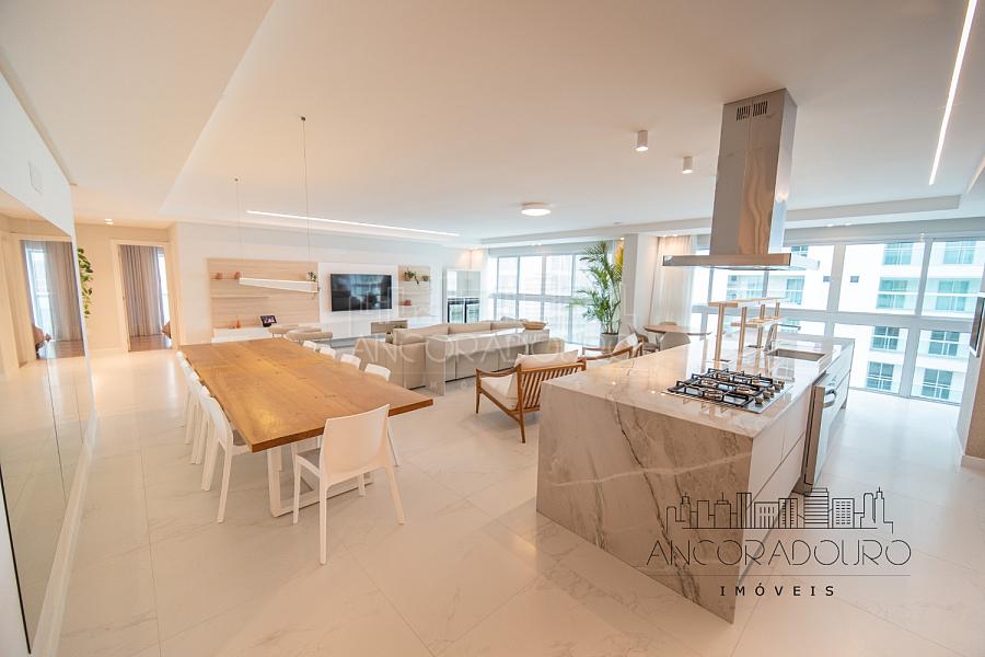 Al Mare Beach: 6 Dormitórios (5 suítes), Mobiliado, Decorado, Vista Mar, 3 Vaga garagem, 5000m² de área de lazer, Frente mar em Balneário Piçarras. — foto 14