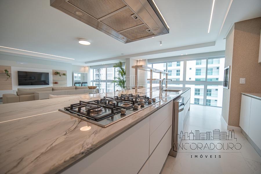 Al Mare Beach: 6 Dormitórios (5 suítes), Mobiliado, Decorado, Vista Mar, 3 Vaga garagem, 5000m² de área de lazer, Frente mar em Balneário Piçarras. — foto 23