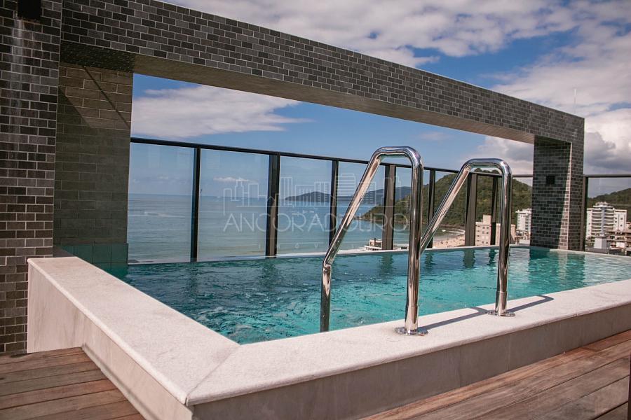 3 suítes, 2 vagas, Sacada com churrasqueira, Itajaí. — foto 5