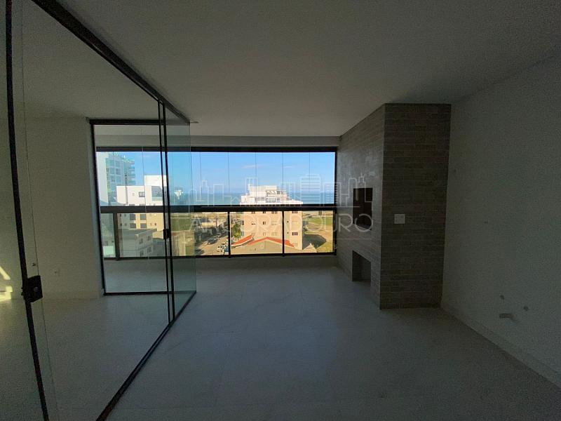 3 suítes, 2 vagas, Sacada com churrasqueira, Itajaí. — foto 33