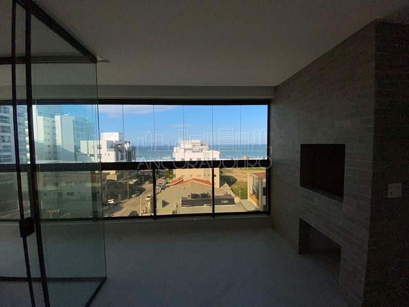 3 suítes, 2 vagas, Sacada com churrasqueira, Itajaí. — foto 23