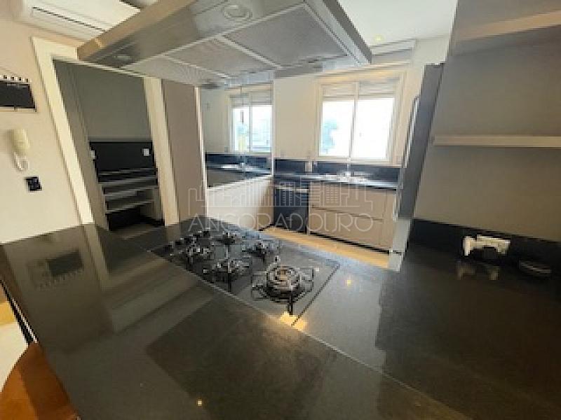 3 suítes, 3 vagas garagem, mobiliado, Centro de Balneário Camboriú. — foto 7