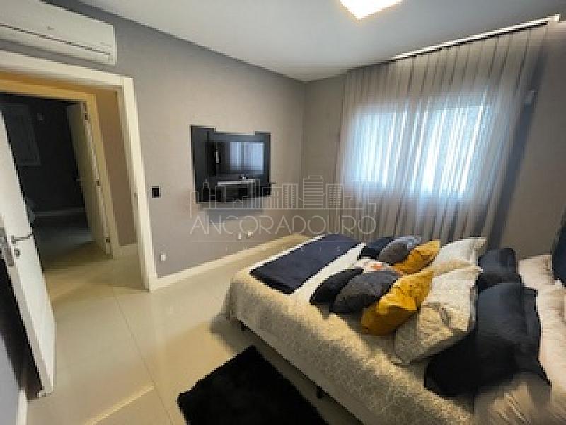 3 suítes, 3 vagas garagem, mobiliado, Centro de Balneário Camboriú. — foto 26