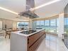 4 su�tes, 4 vagas garagem, Avenida Atl�ntica de Balne�rio Cambori�, Mobiliado e Decorado. 13