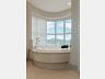 4 su�tes, 4 vagas garagem, Avenida Atl�ntica de Balne�rio Cambori�, Mobiliado e Decorado. 37