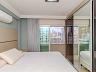 3 Dormit�rios (sendo 1 su�te), 2 vagas de garagem, mobiliado, centro de Balne�rio Cambori�. 23
