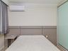 3 Dormit�rios (sendo 1 su�te), 2 vagas de garagem, mobiliado, centro de Balne�rio Cambori�. 18