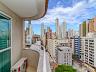 3 Dormit�rios (sendo 1 su�te), 2 vagas de garagem, mobiliado, centro de Balne�rio Cambori�. 11