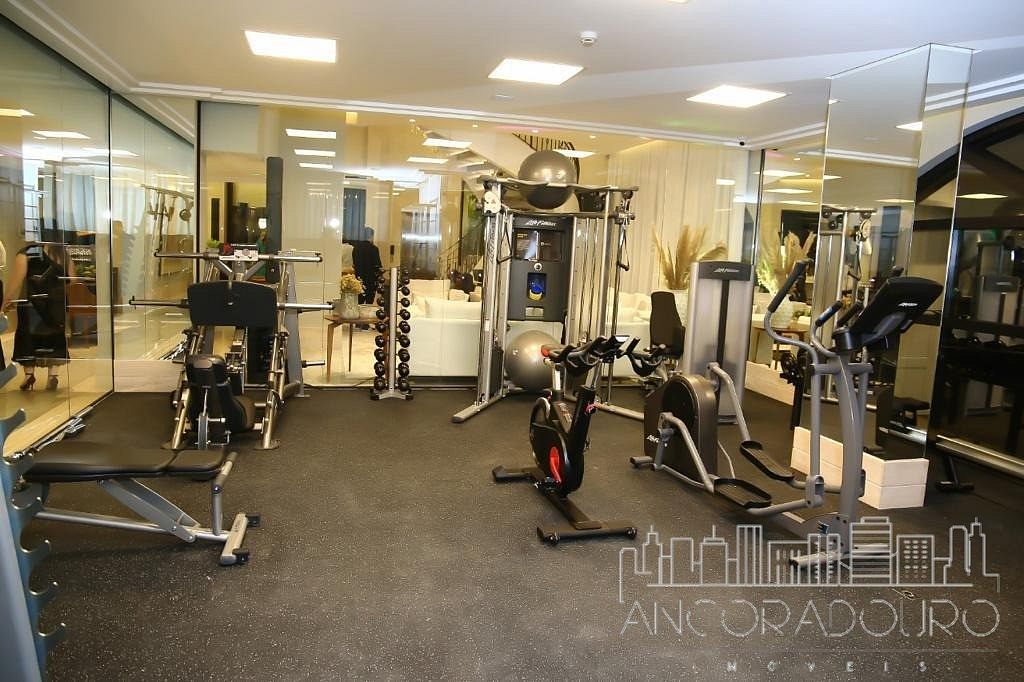 Apartamento à venda com 4 quartos, 200m² - Foto 21