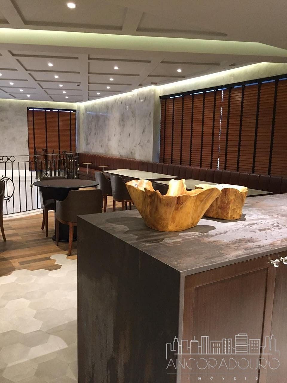 Apartamento à venda com 4 quartos, 200m² - Foto 8