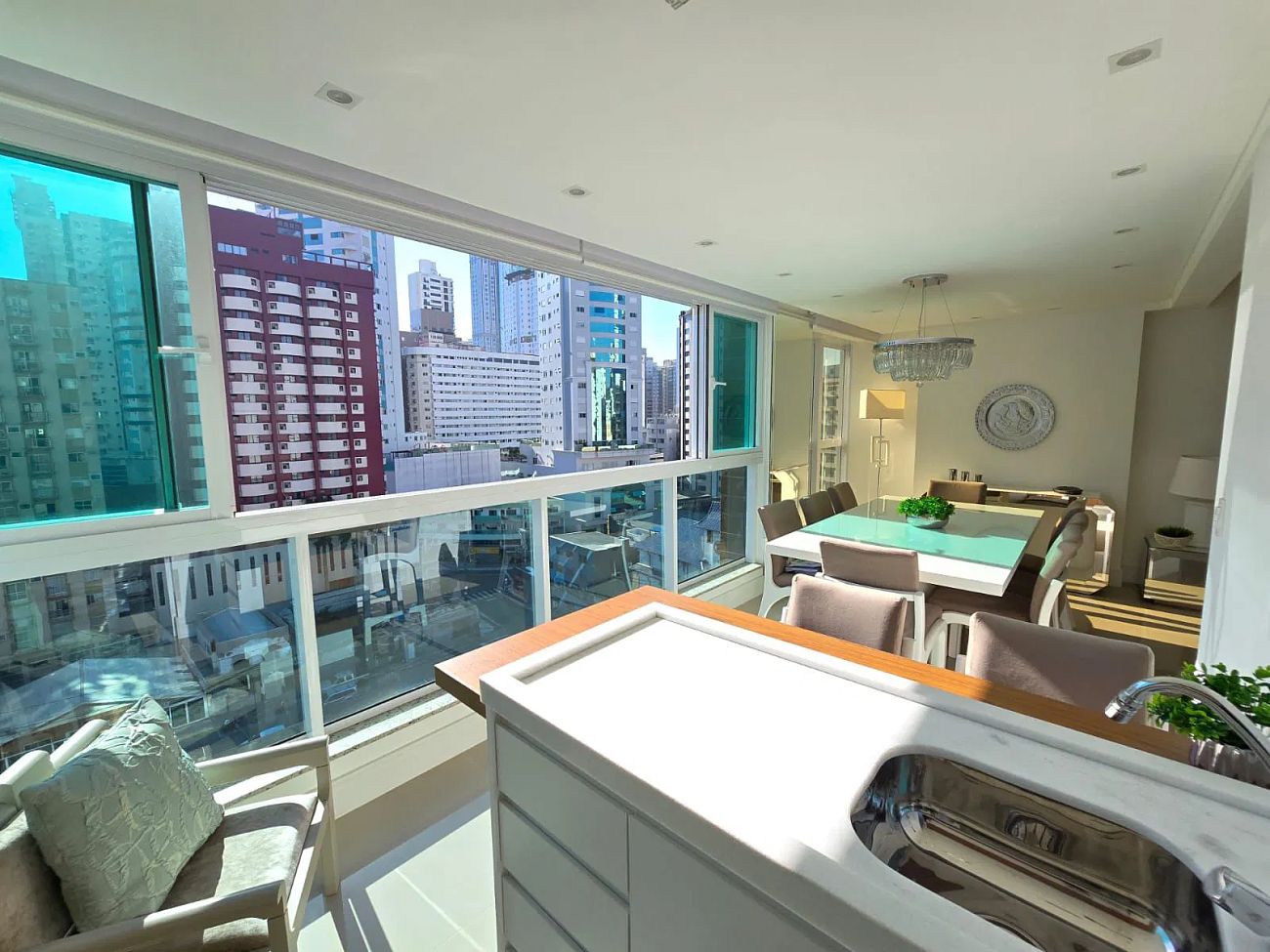 Apartamento, 3 quartos, 117 m² - Foto 1