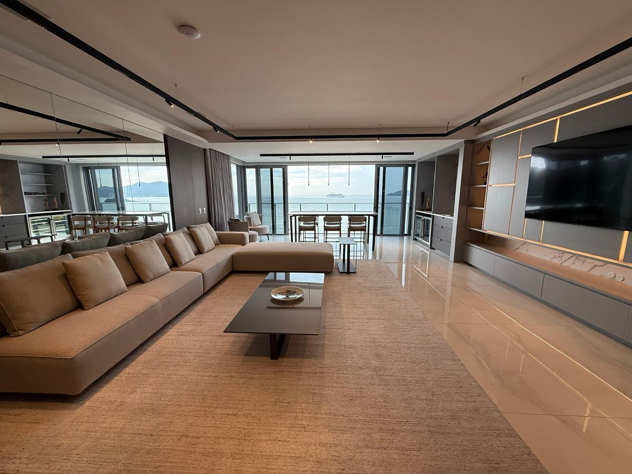 Apartamento, 4 quartos, 264 m² - Foto 1