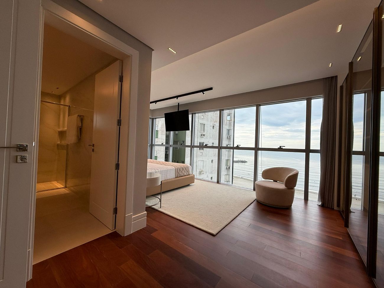 Apartamento, 4 quartos, 264 m² - Foto 115