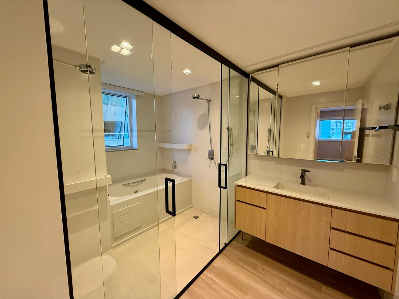 Apartamento, 4 quartos, 240 m² - Foto 15