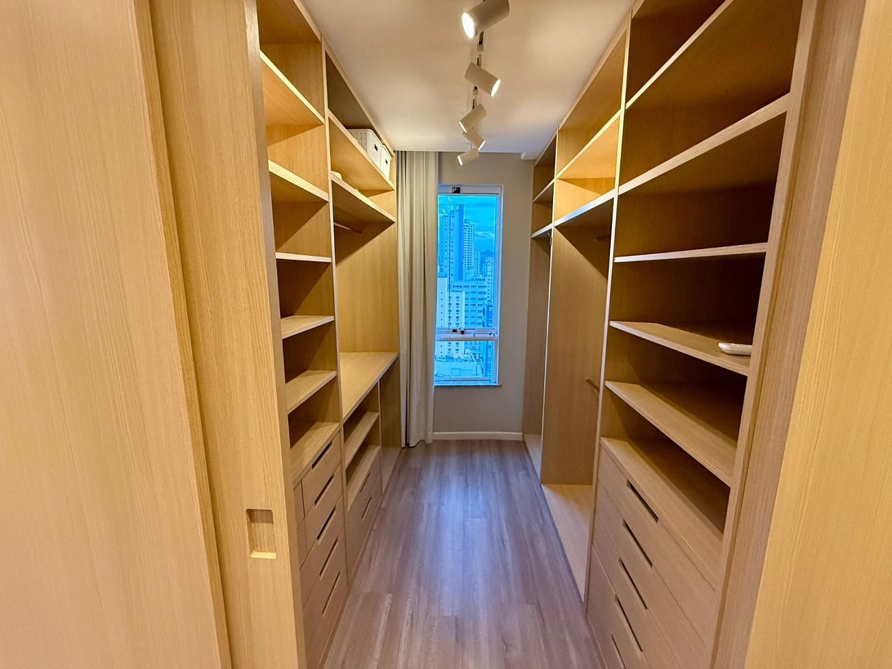 Apartamento, 4 quartos, 240 m² - Foto 17