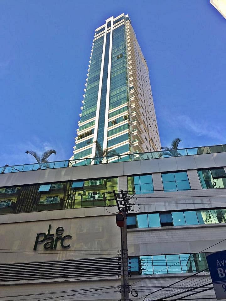 Apartamento, 3 quartos, 162 m² - Foto 1